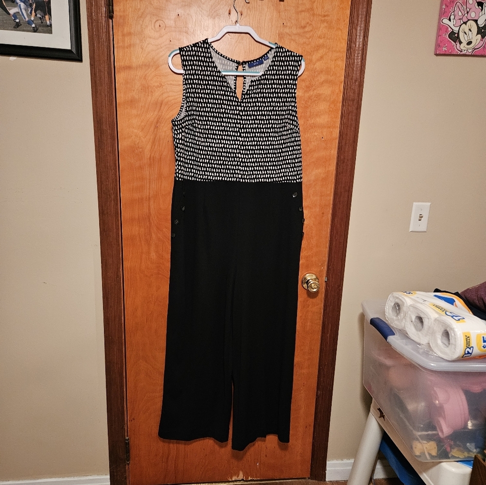 Apt. 9 Black and White Patterned Jumpsuit